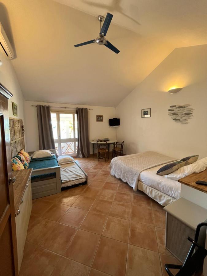 Hostellerie Provencale Пор-Кро Екстериор снимка