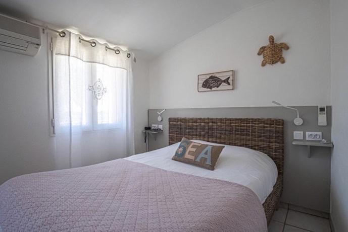 Hostellerie Provencale Пор-Кро Екстериор снимка